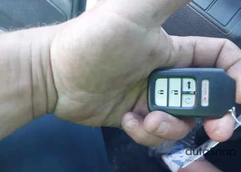 2017 Honda Civic Touring z USA, uszkodzony, nr VIN 2HGFC1F93HH648647